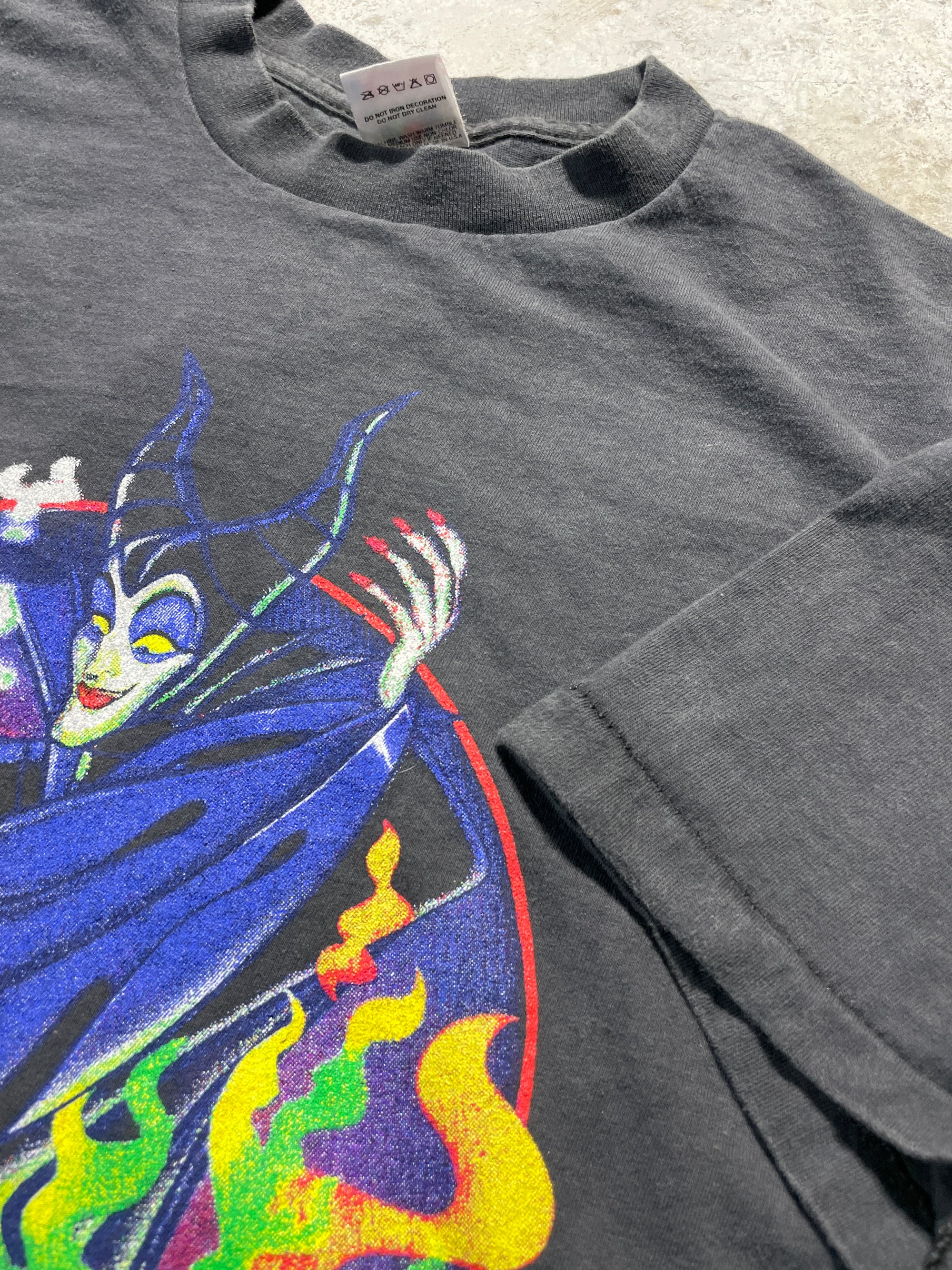 90s Disney Movie Maleficent Villains Tee (Large)
