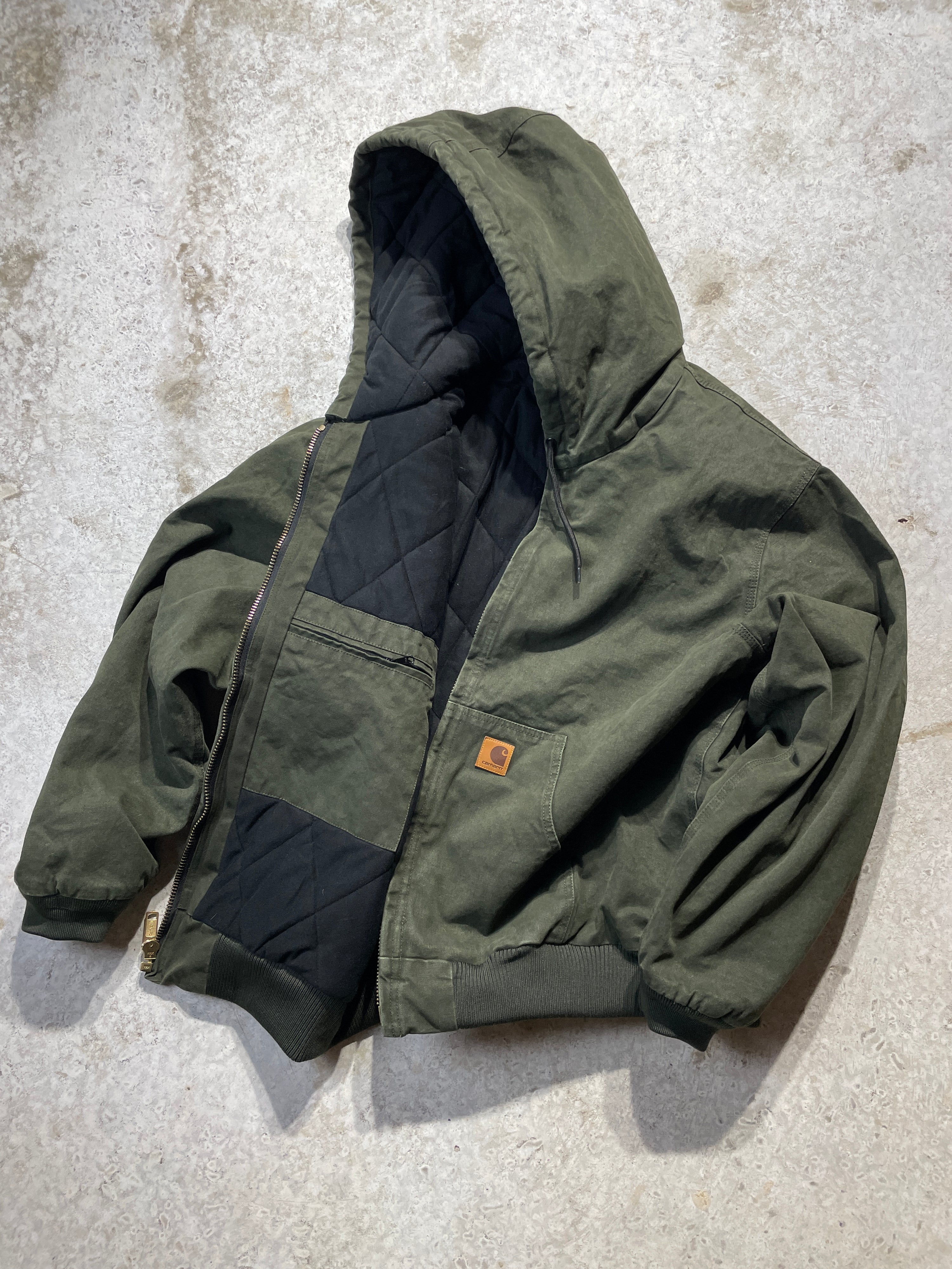 90s Dark Green Carhartt Jacket with Hood (Large)
