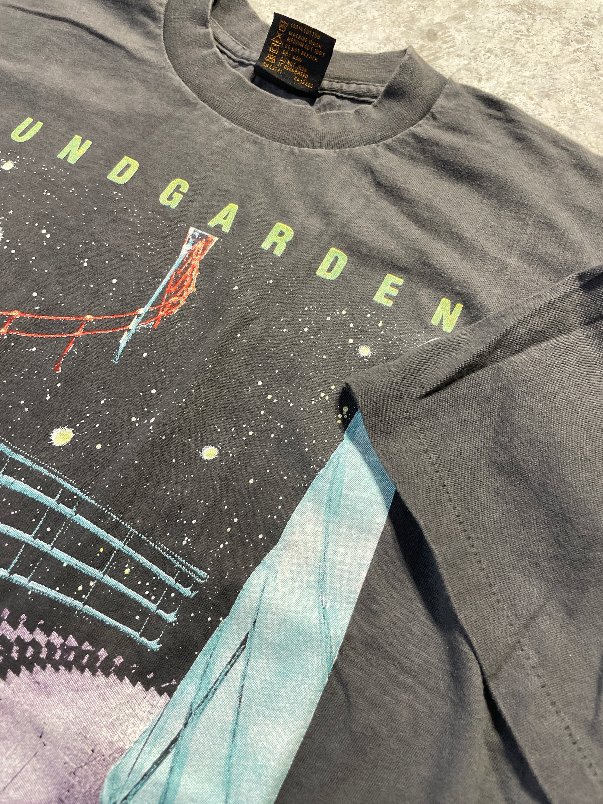 1994 SoundGarden SuperUnknown Tour Tee (X-Large)