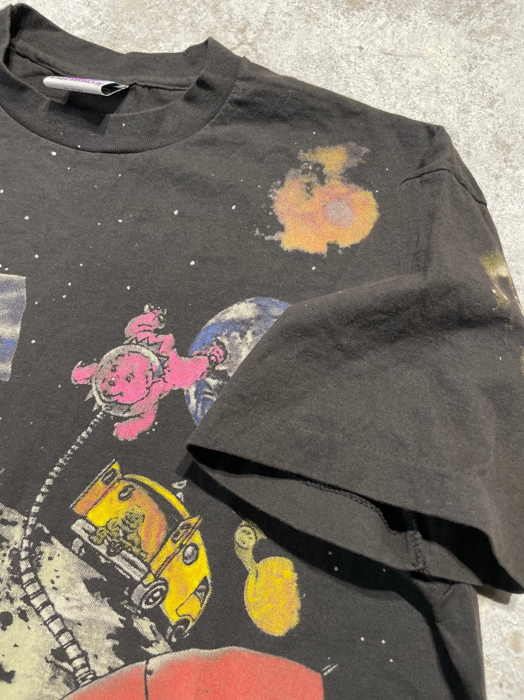Vintage black Grateful Dead "Standing on the Moon" all-over print tee with space graphics.