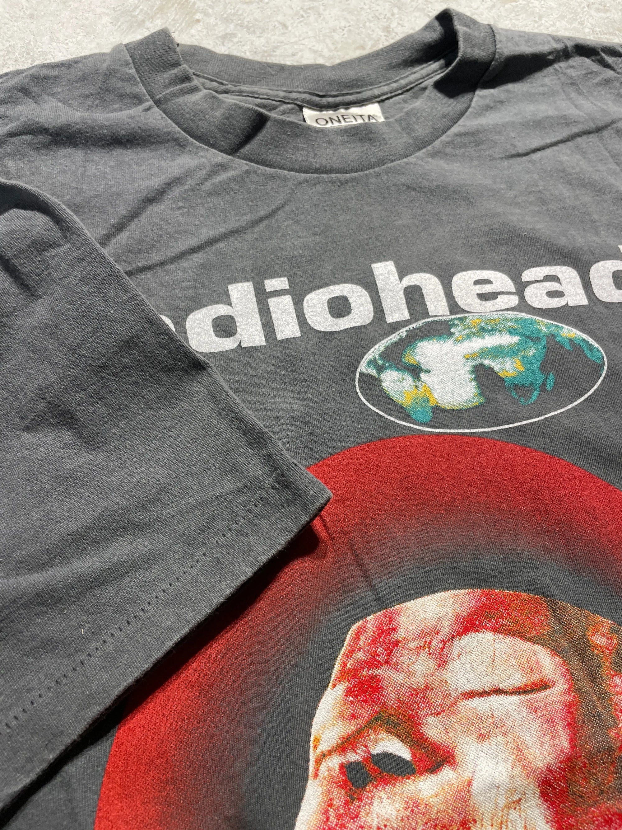 1995 Radiohead The Bends Tour (X-Large) Tee - Vintage64.com - []