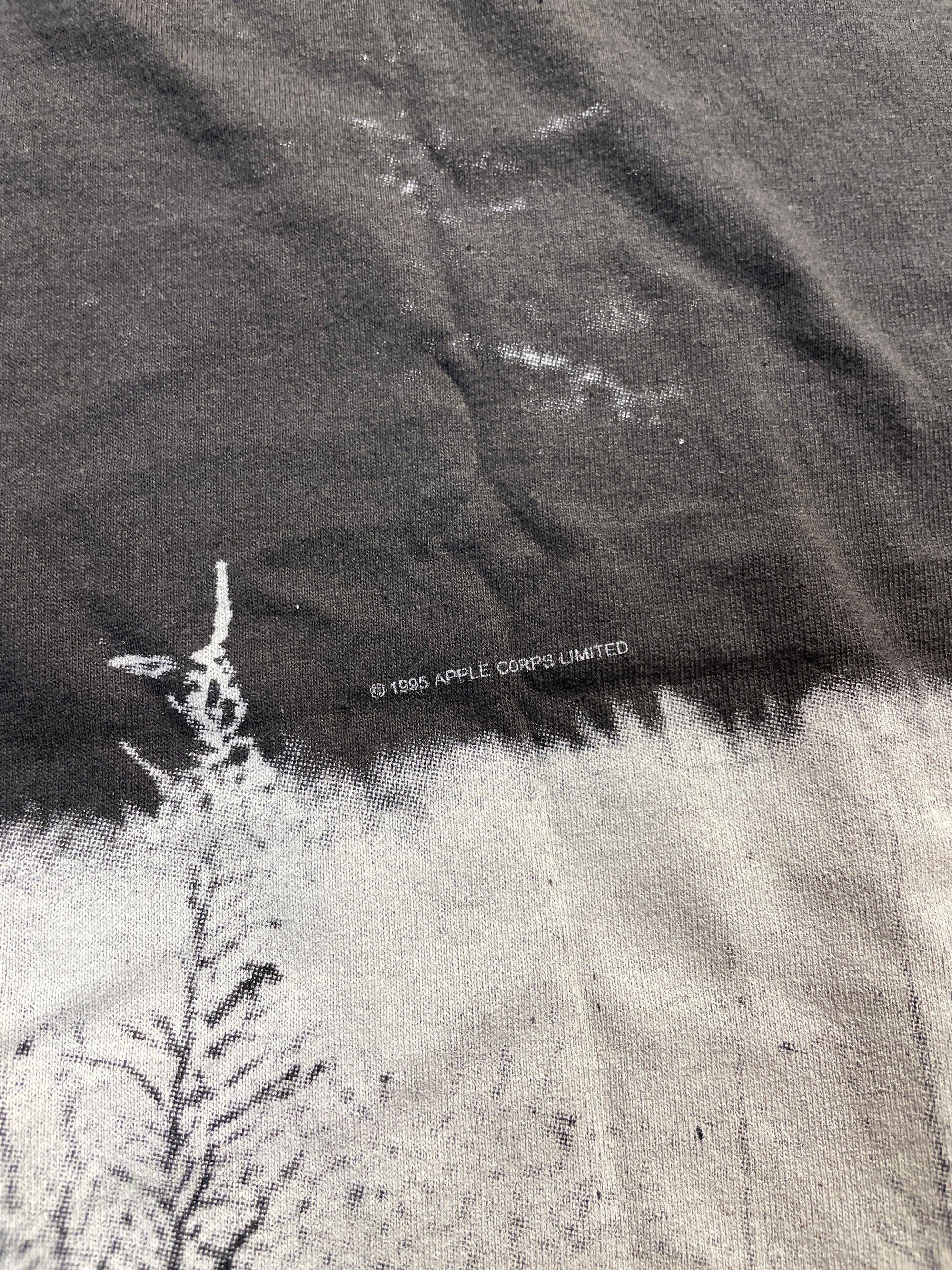 1995 The Beatles Field of Grass All Over Print Tee (X-Large) - Tee - Vintage - Vintage64
