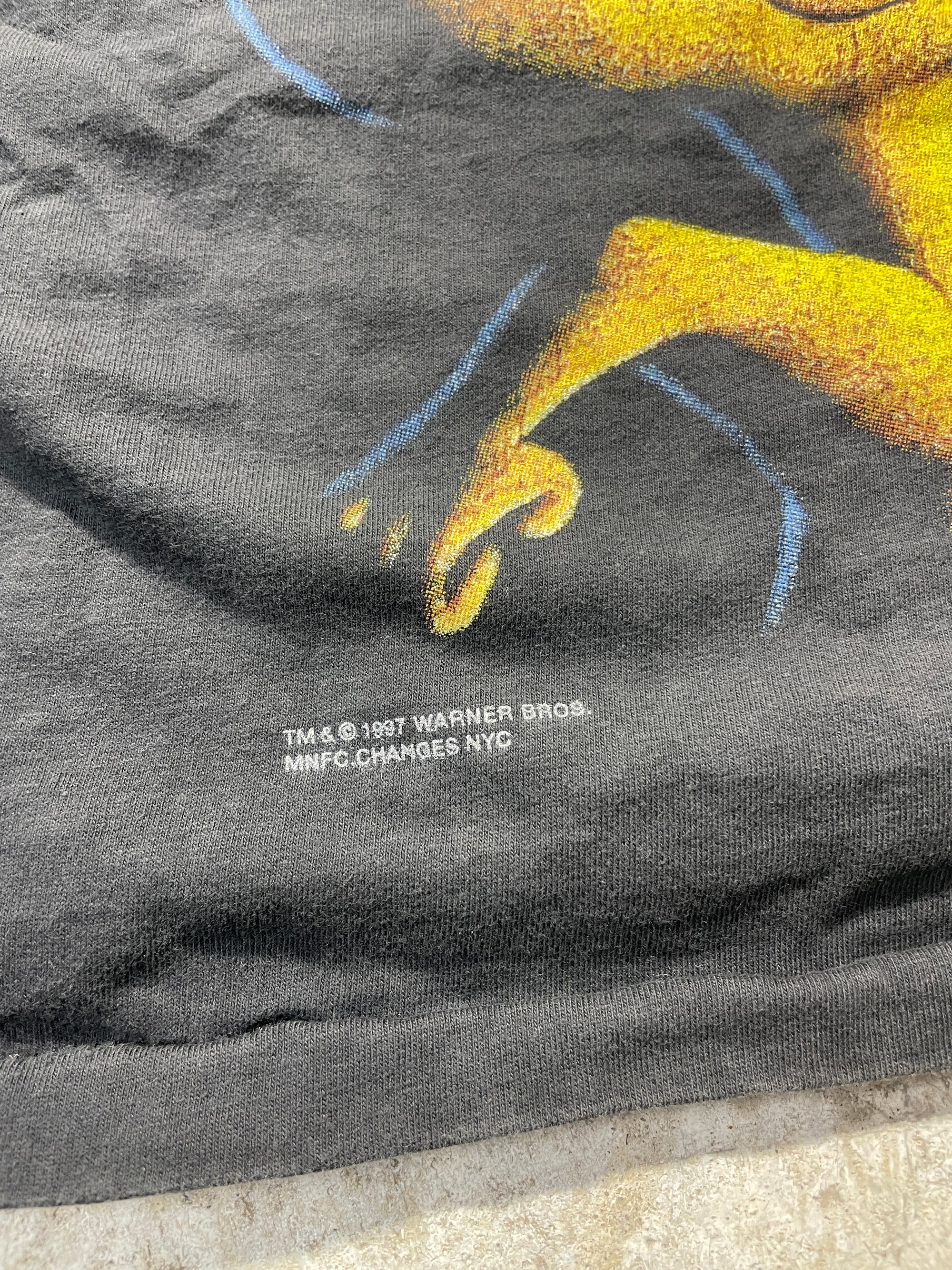 1997 Tweety Bird Shadow Tee (X-Large) - Tee - Vintage - Vintage64