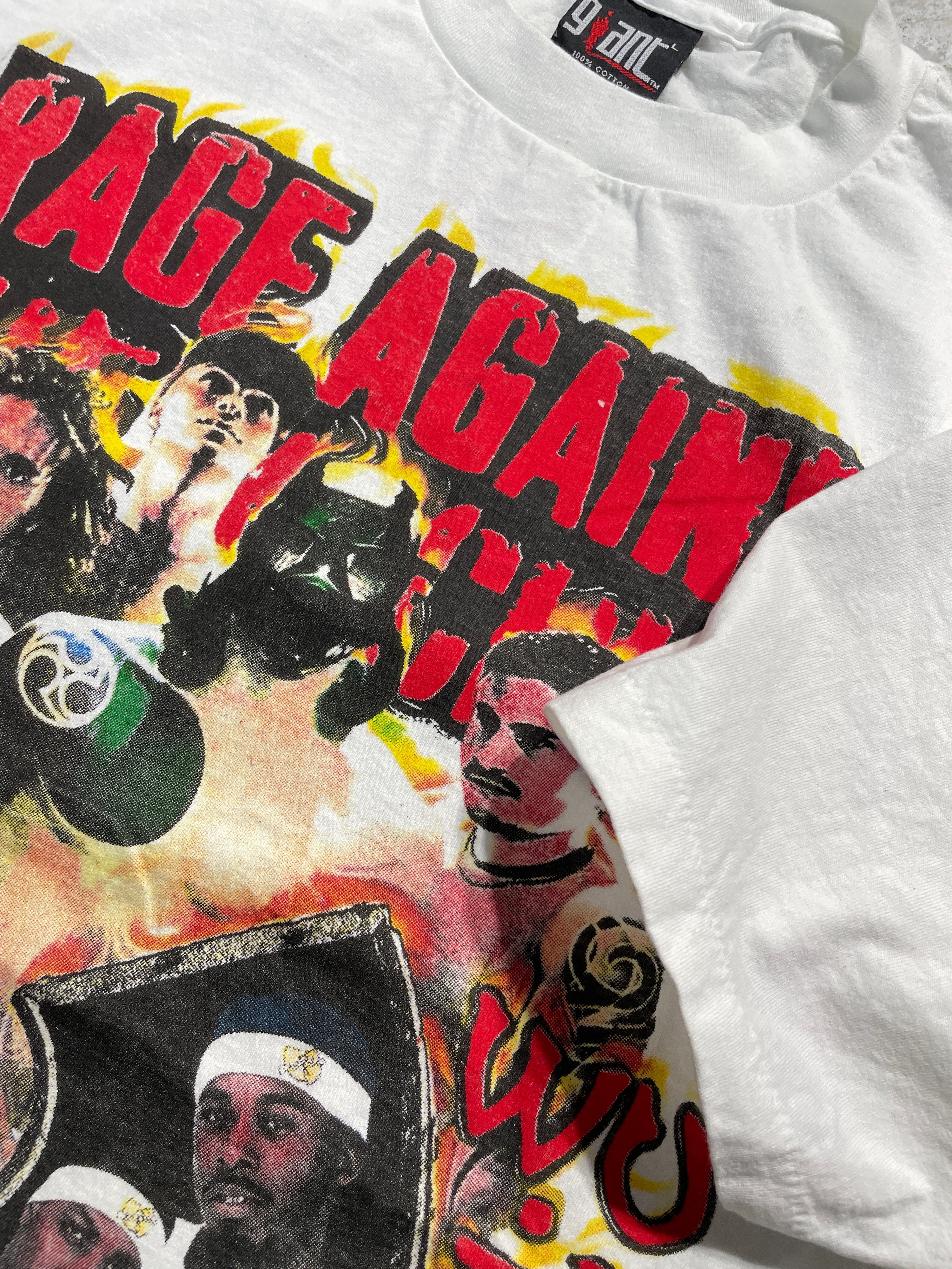 1997 Wutang Clan & Rage Against The Machine Tee (Large) - Tee - Vintage - Vintage64