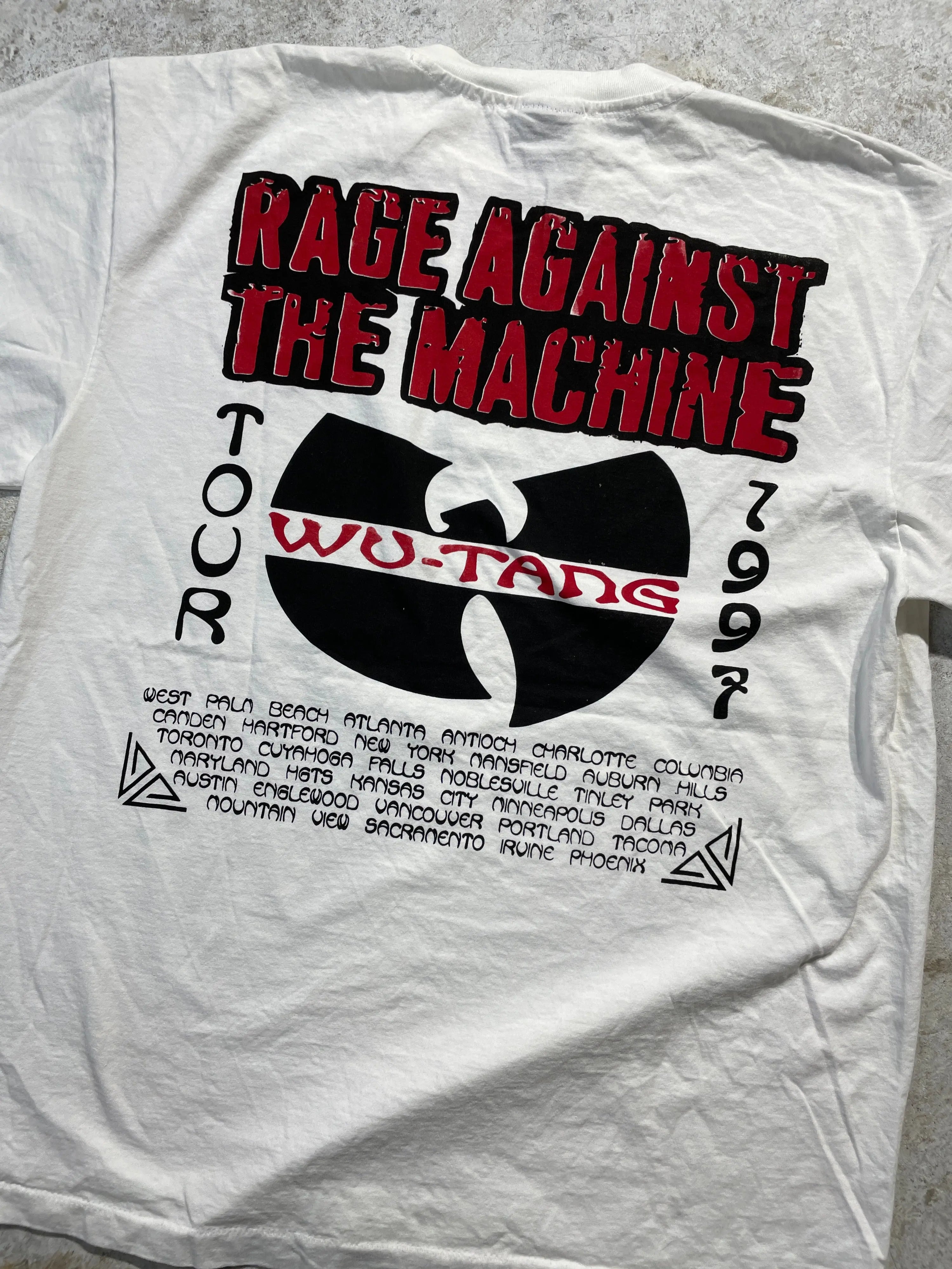 1997 Wutang Clan & Rage Against The Machine Tee (Large) - Tee - Vintage - Vintage64