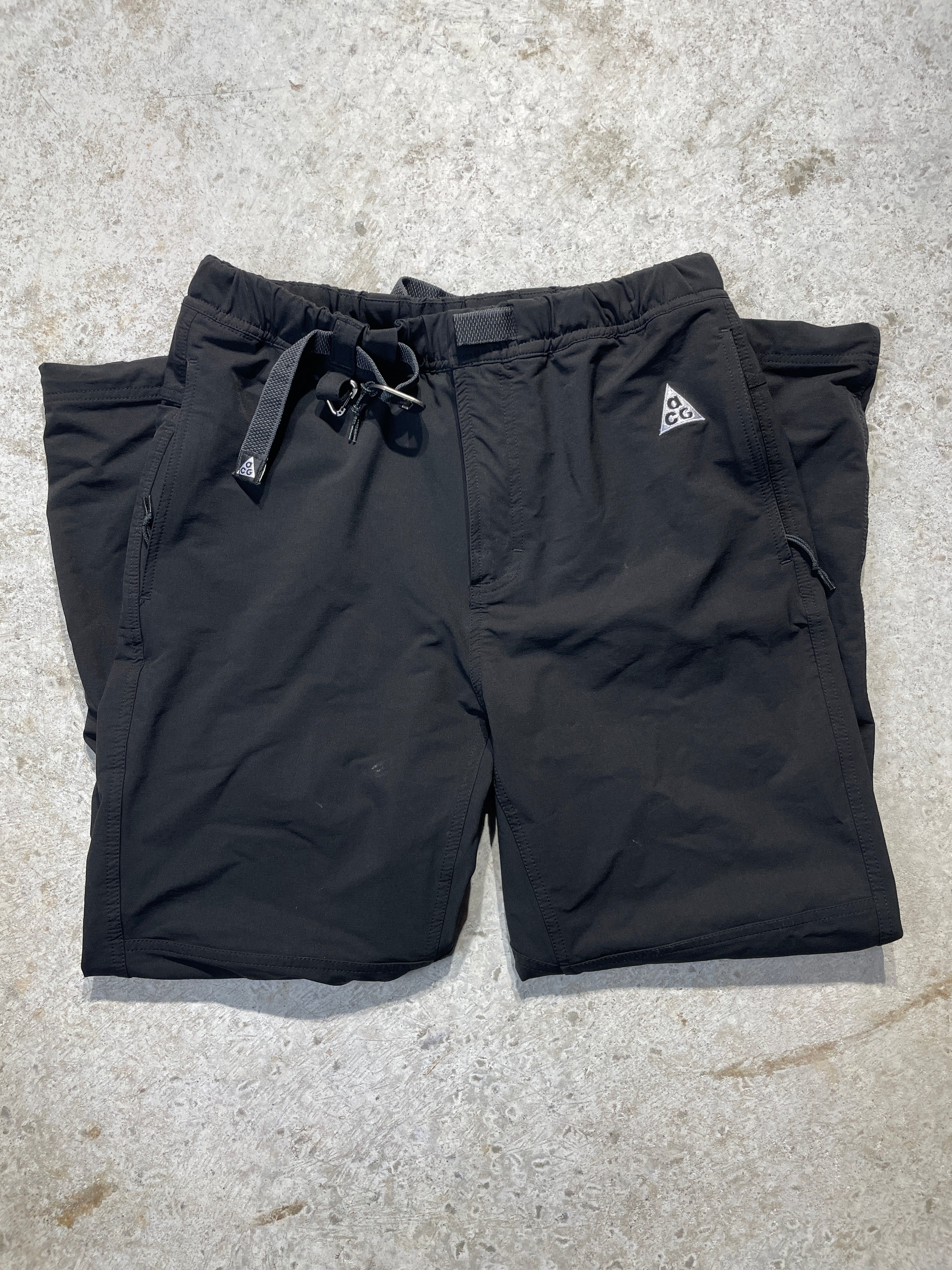 Nike ACG Pants (Medium)