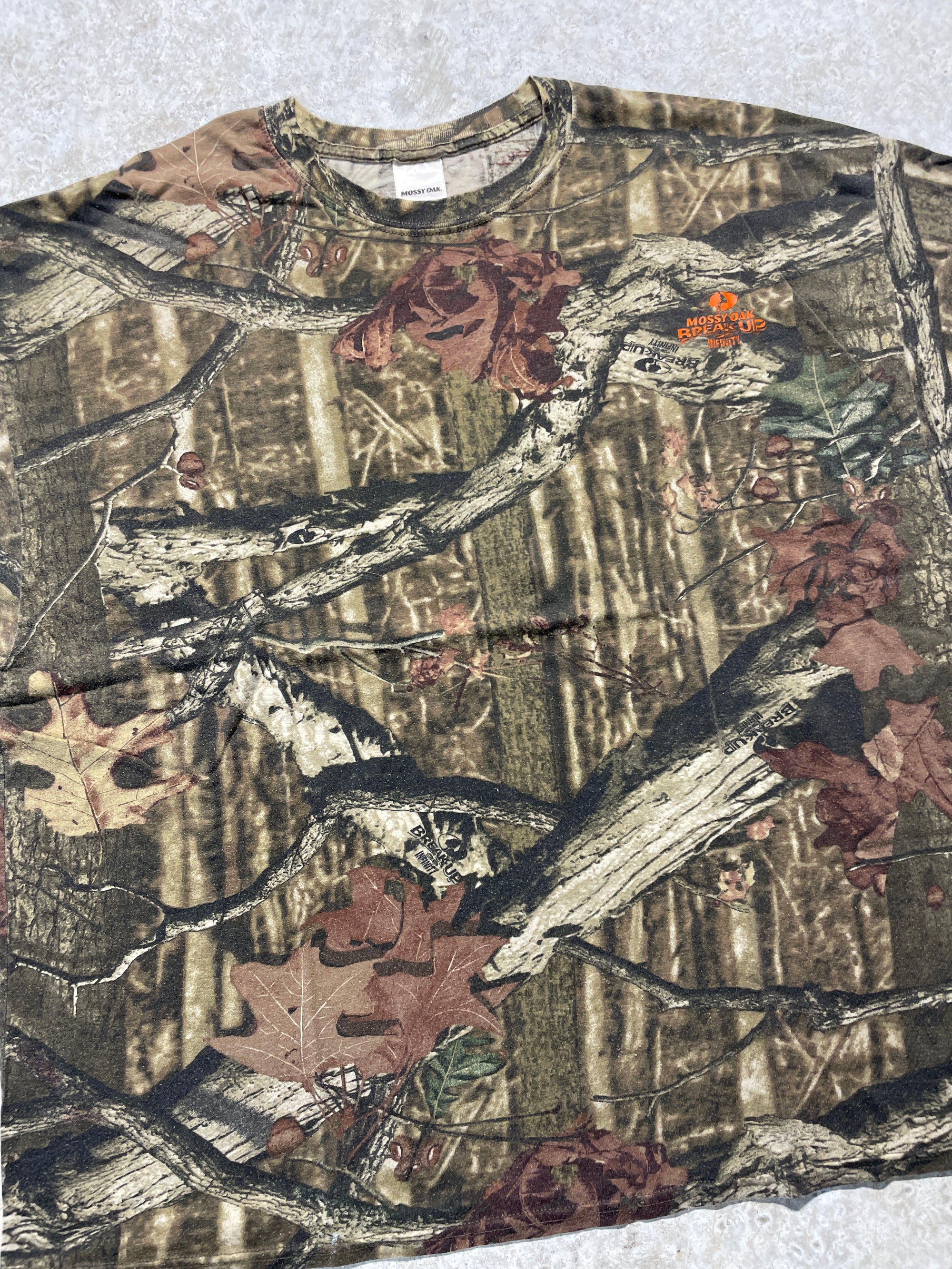 Vintage Mossy Oak Real Tree Camo Tee (XX-Large)