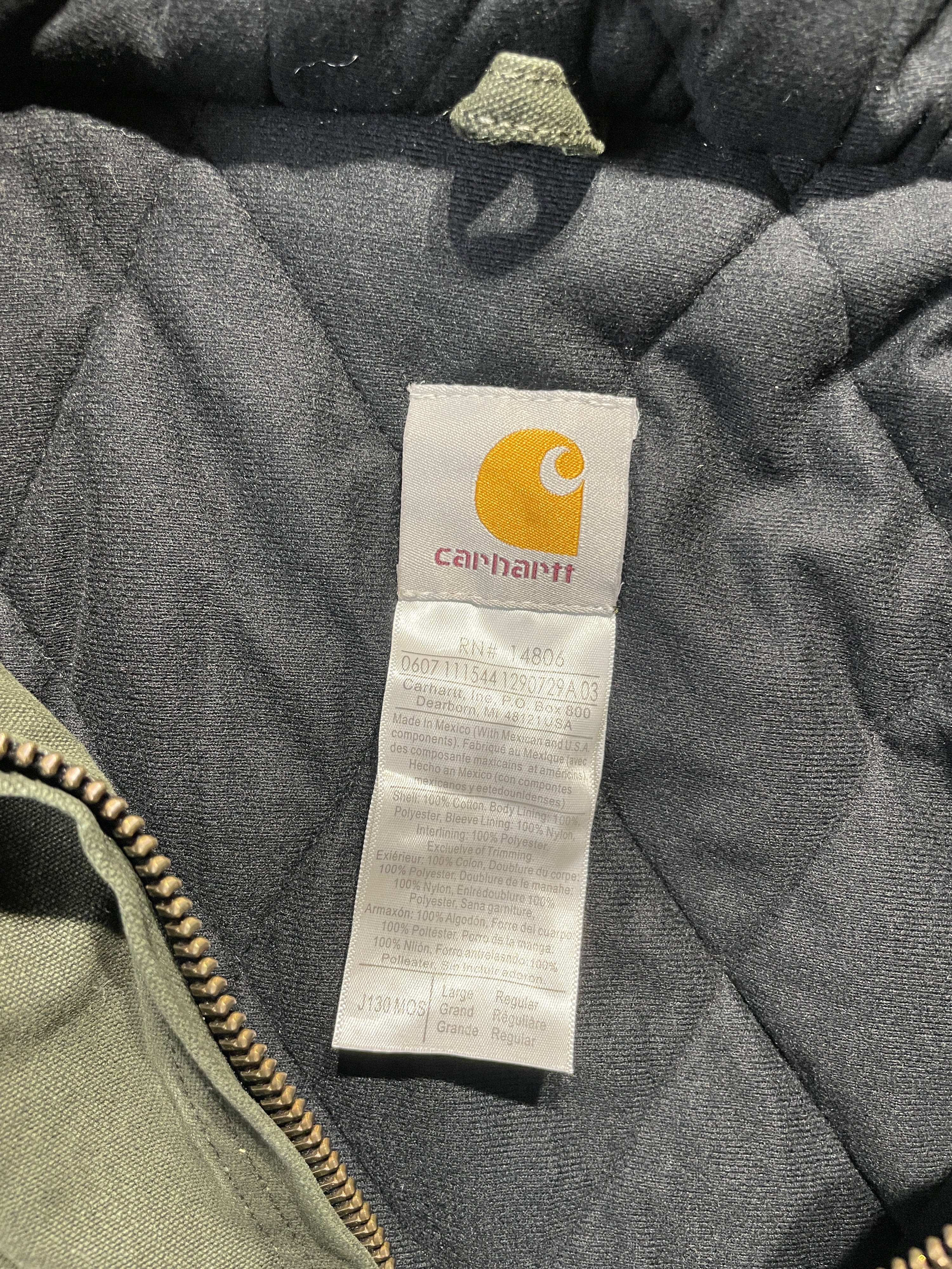 90s Dark Green Carhartt Jacket with Hood (Large)