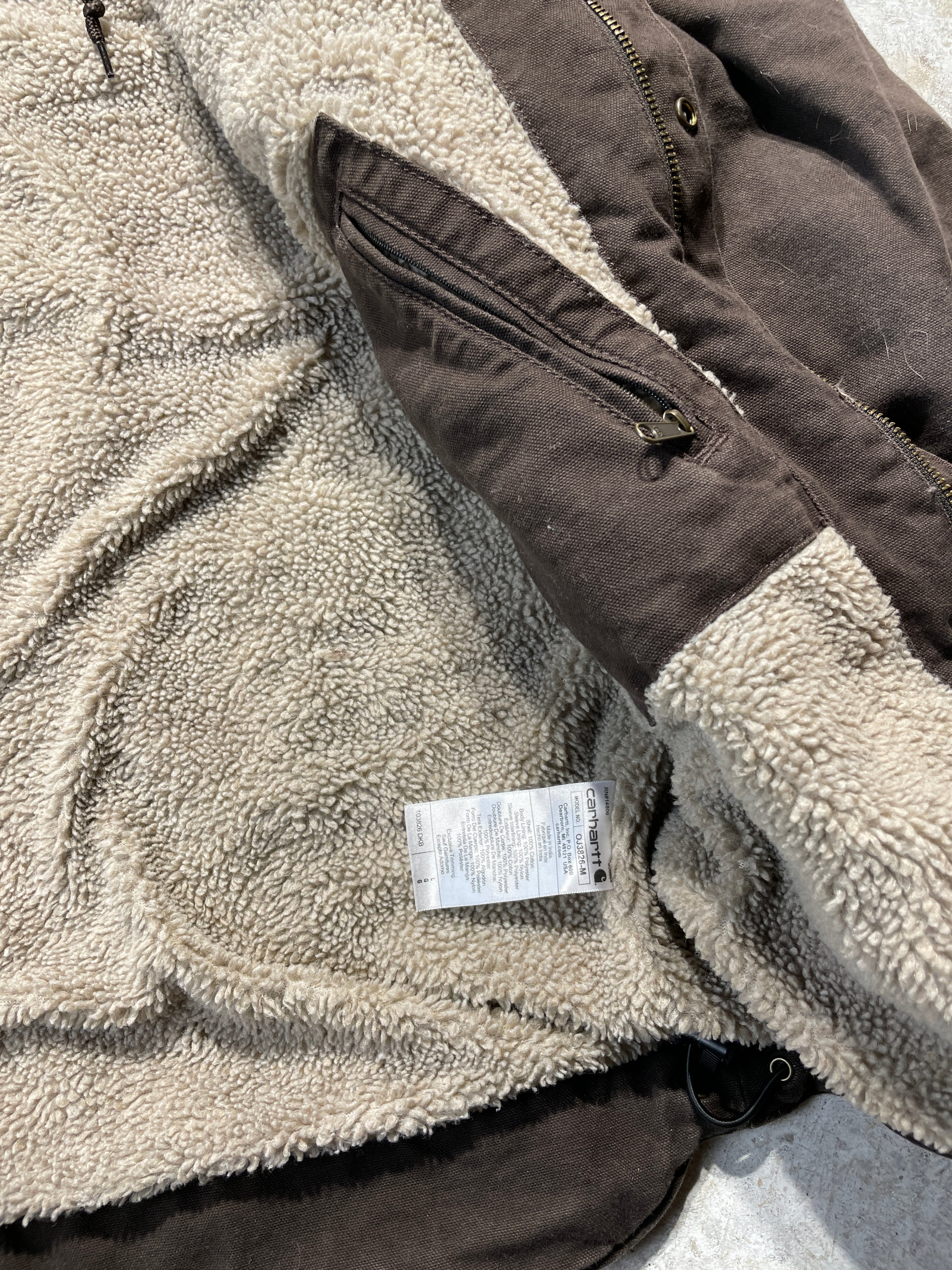 2000s Brown Sherpa Lined Carhartt Jacket with Hood (Large)
