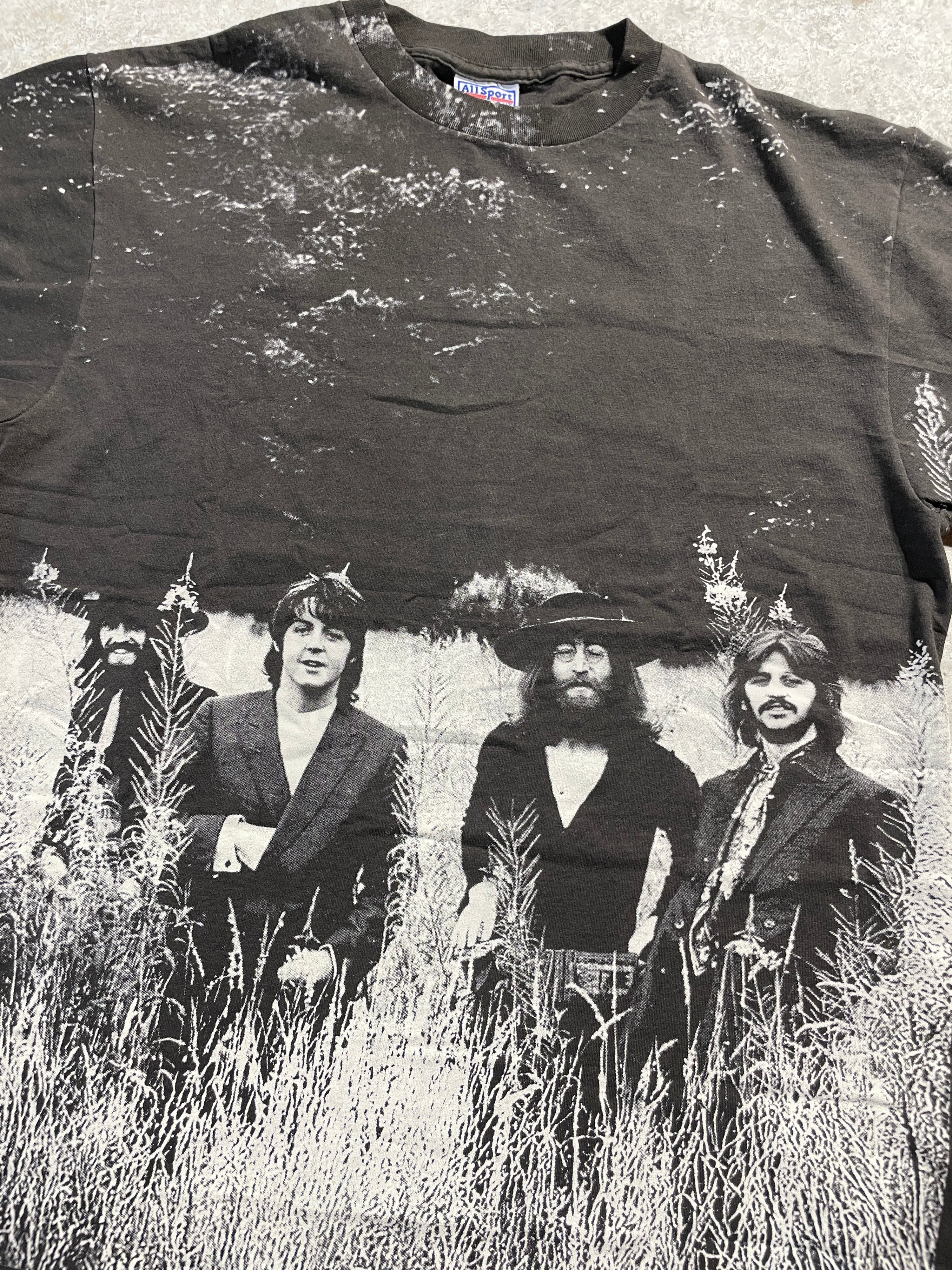1995 The Beatles Field of Grass All Over Print Tee (Large) Tee - Vintage64.com - []
