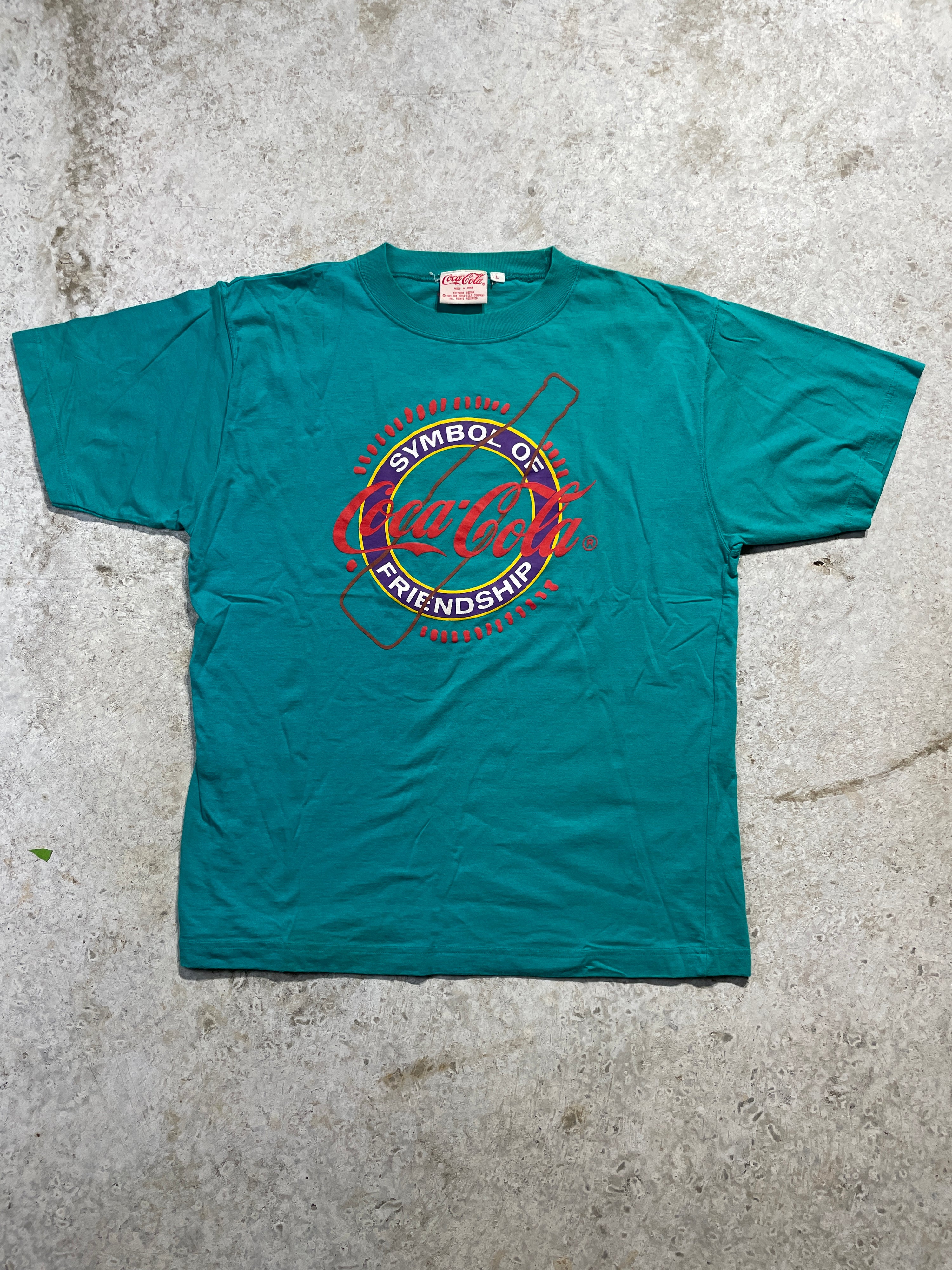 1991 Coca-Cola Friendship Tee (Large) Tee - Vintage64.com - []