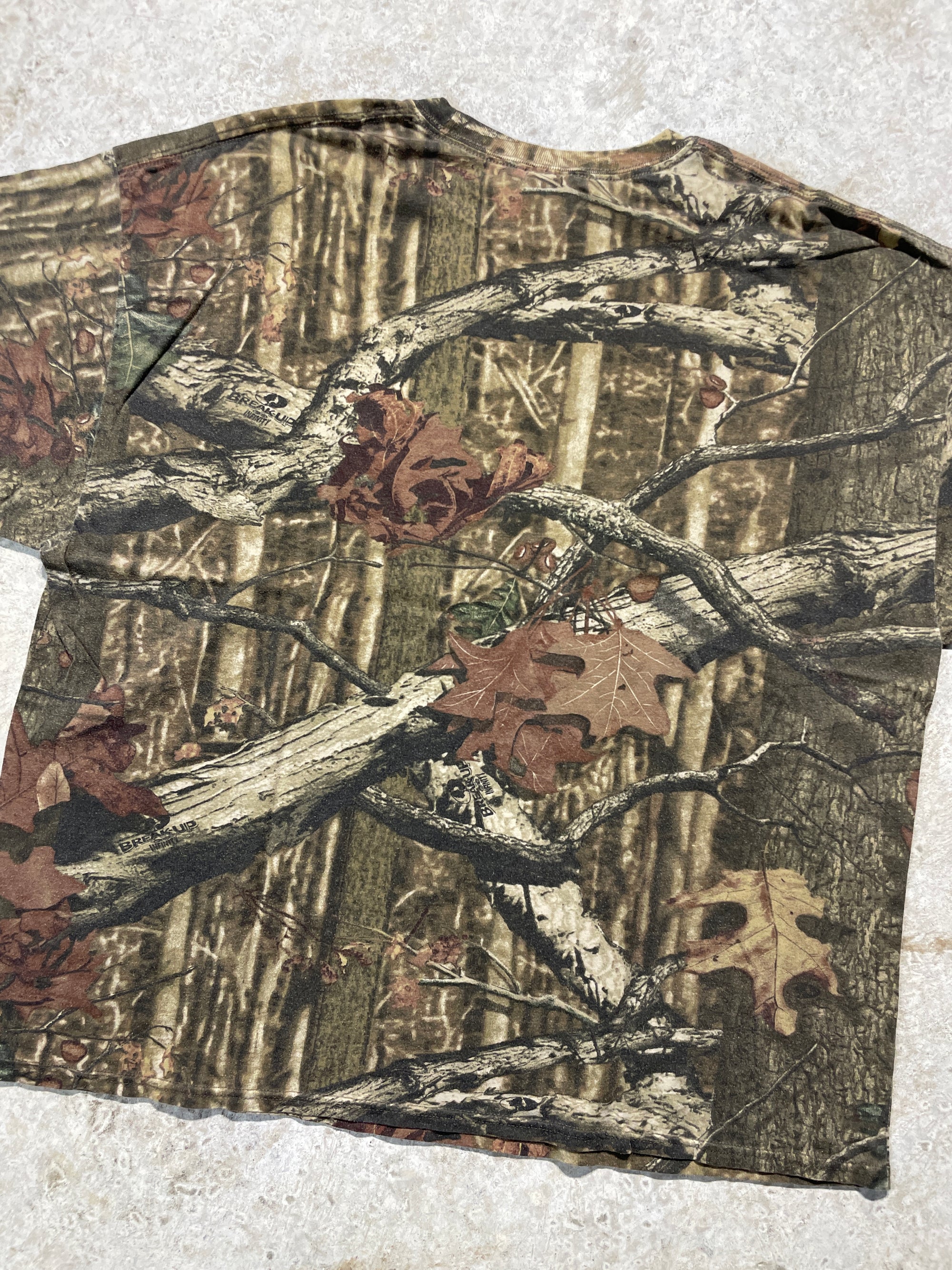 Vintage Mossy Oak Real Tree Camo Tee (XX-Large)