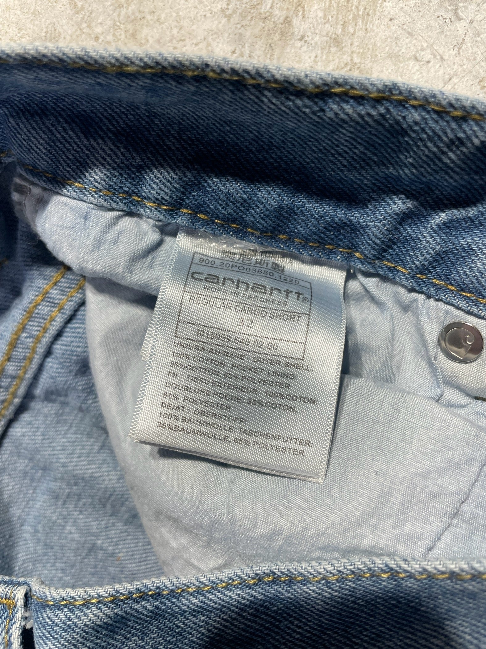 Carhartt Blue Jeans (32 x 32)