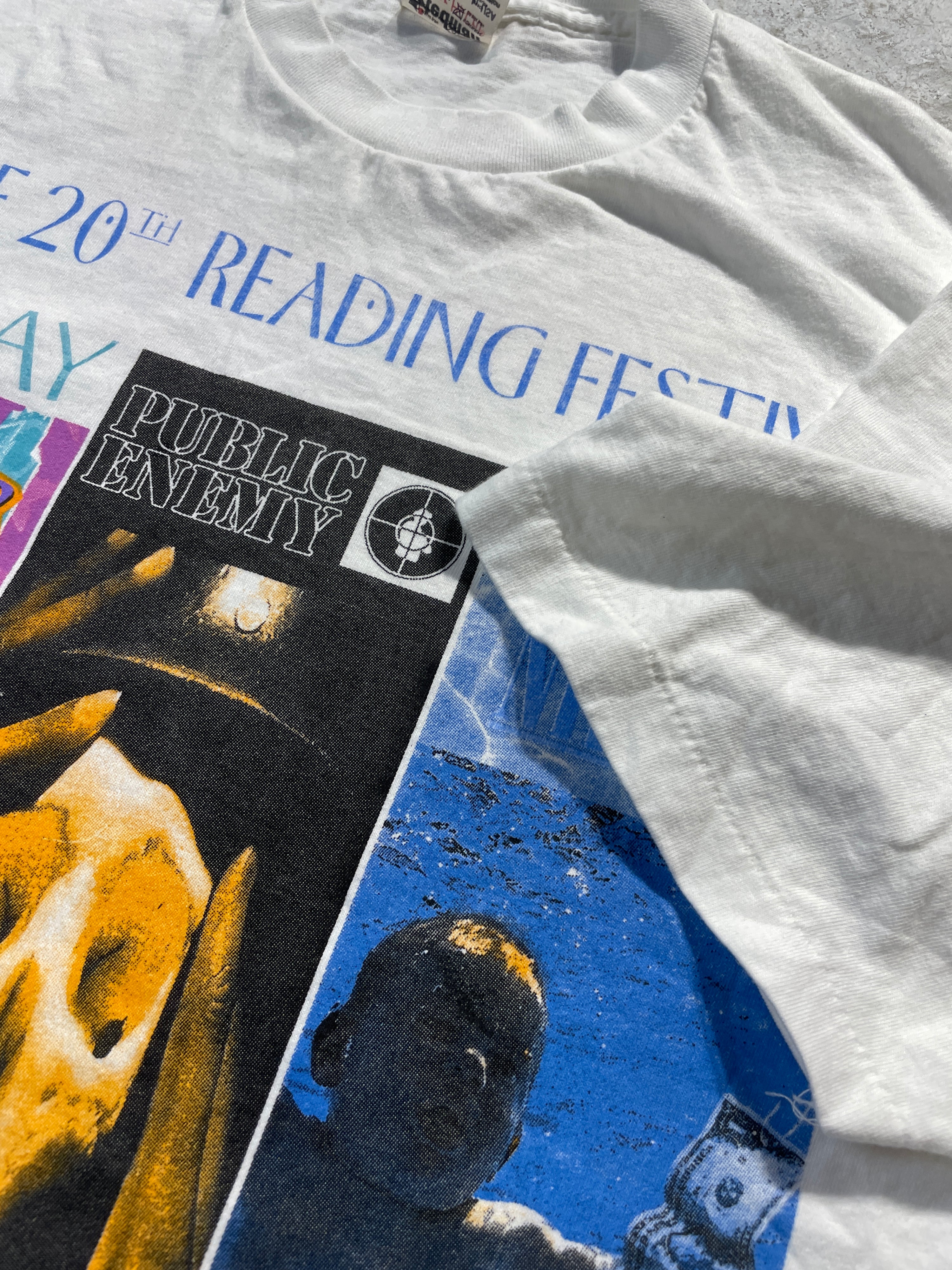 1992 Reading Festival with Famous Bands Tee (X-Large)
