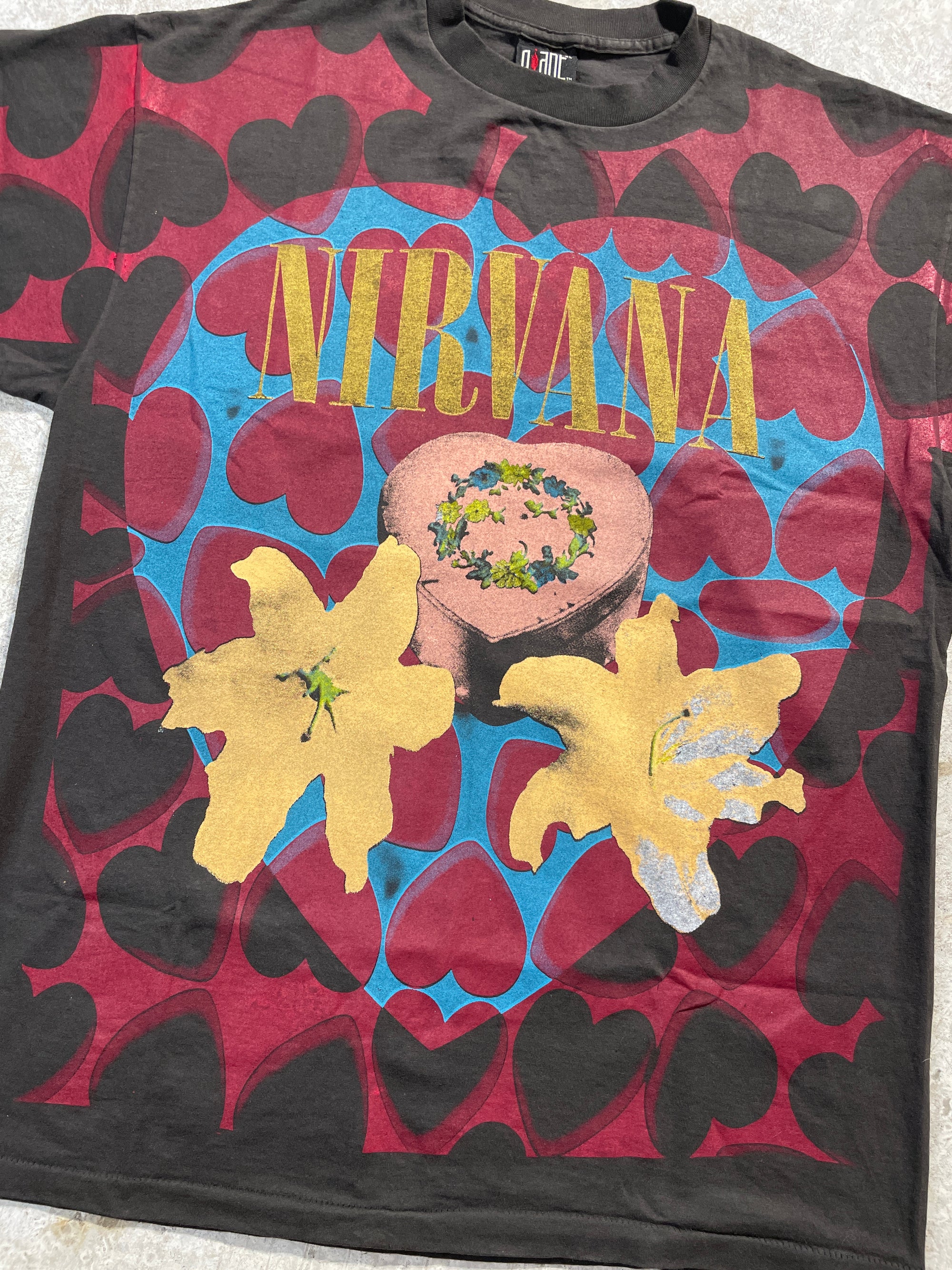 1993 Nirvana All Over Print Hearts Tee (X-Large) Tee - Vintage64.com - []