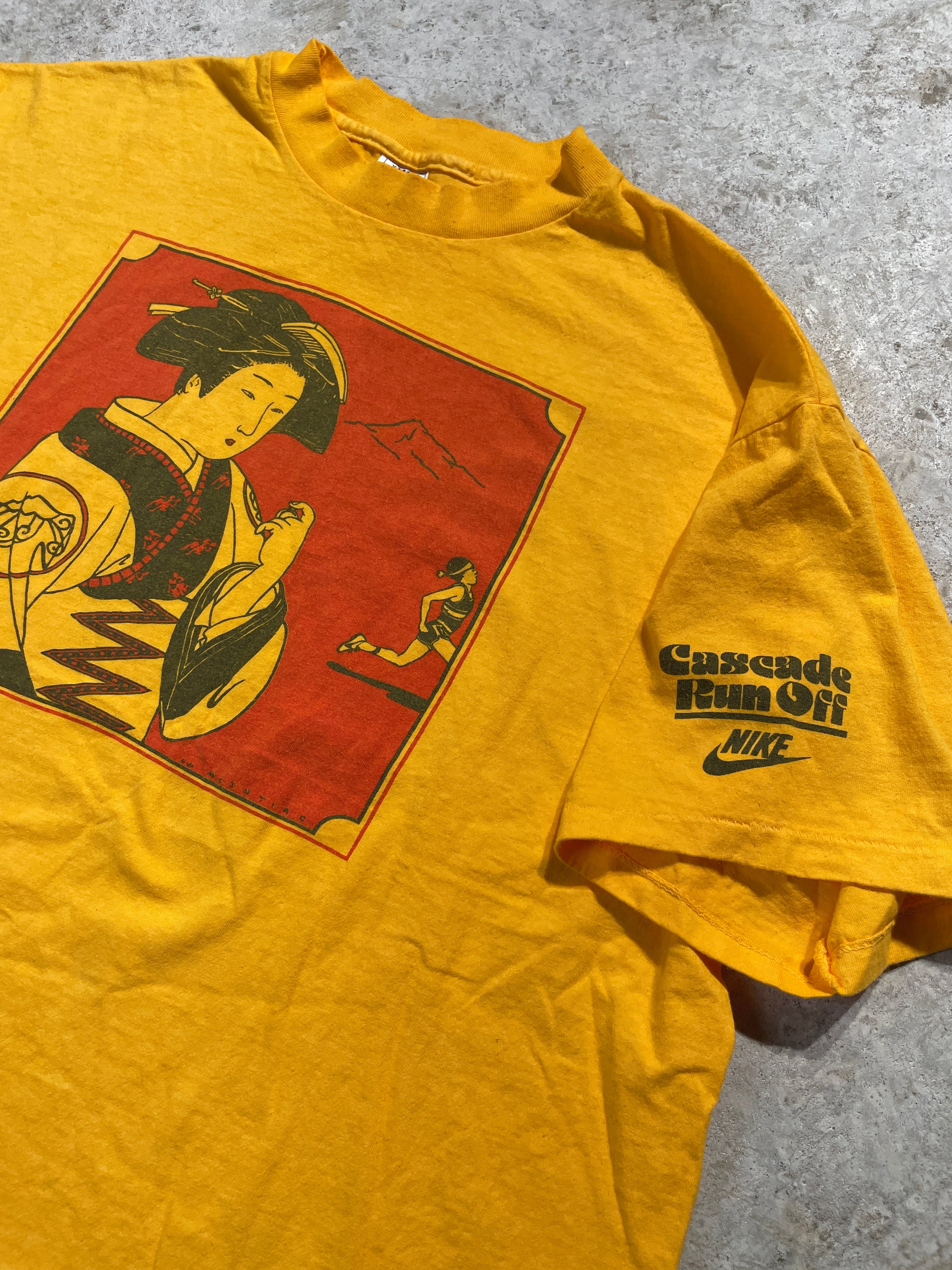 Vintage Nike Japanese Geisha Cascade Run Off Tee (X-Large)