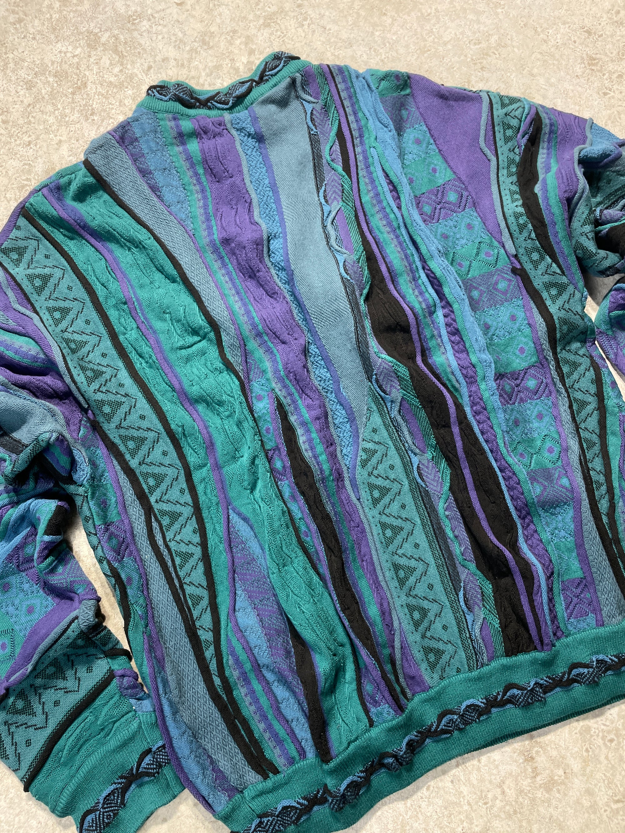 Vintage Coogi 3D Knit Style Sweater (Large-XLarge)