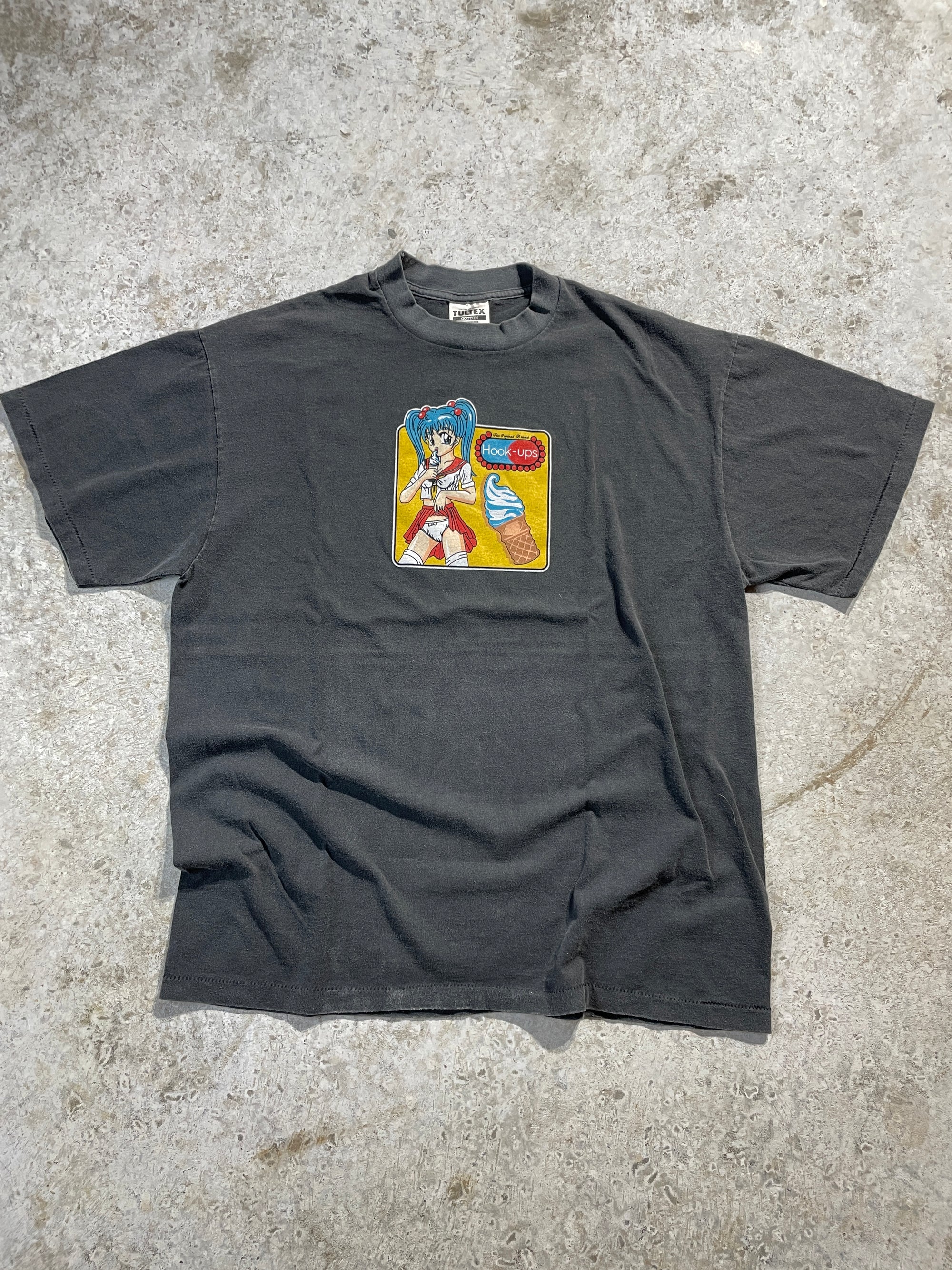 90s Hook-Ups Ice Cream Skateboarding Tee (X-Large)