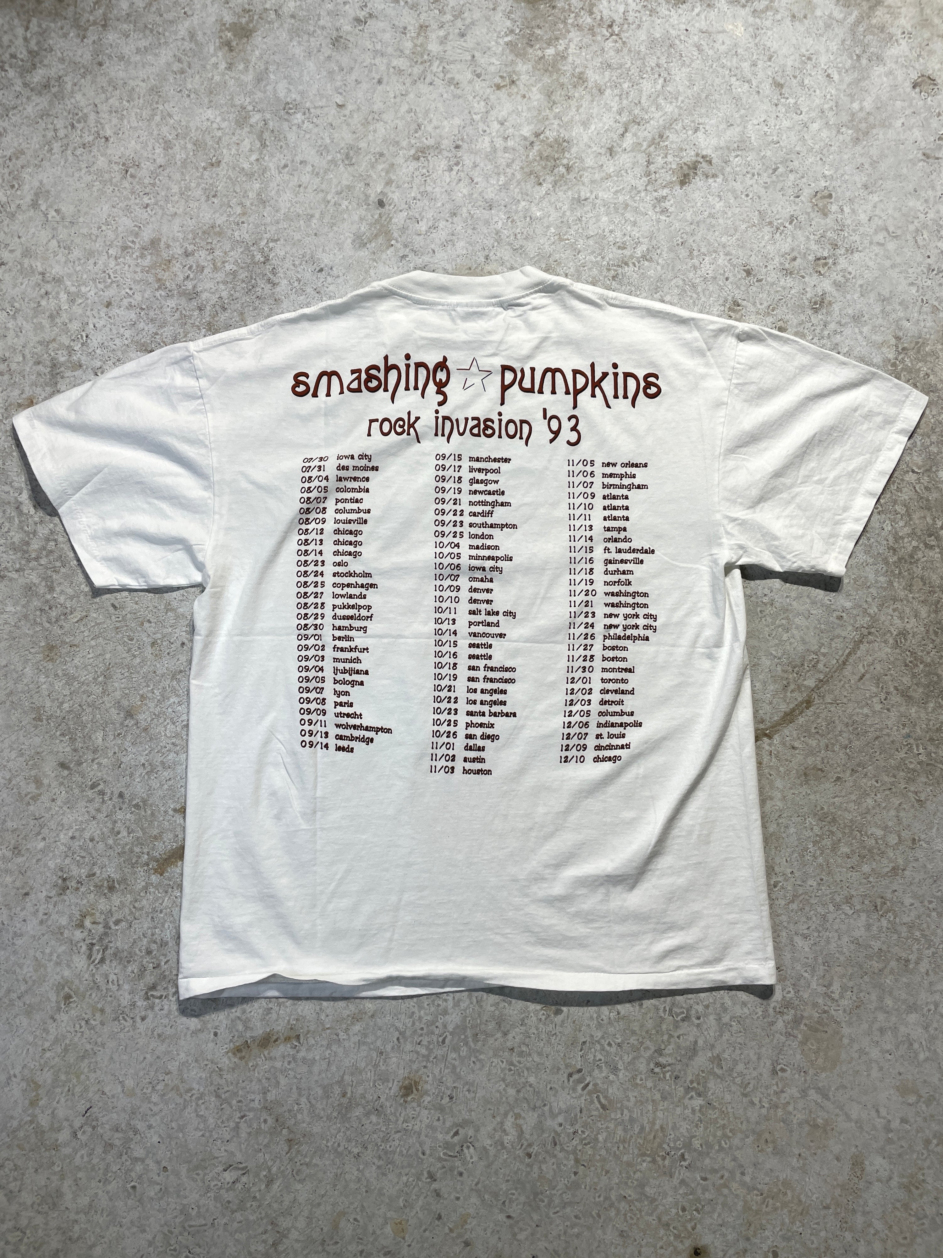 1993 Smashing Pumpkins Rock Invasion Tee (X-Large) Tee - Vintage64.com - []