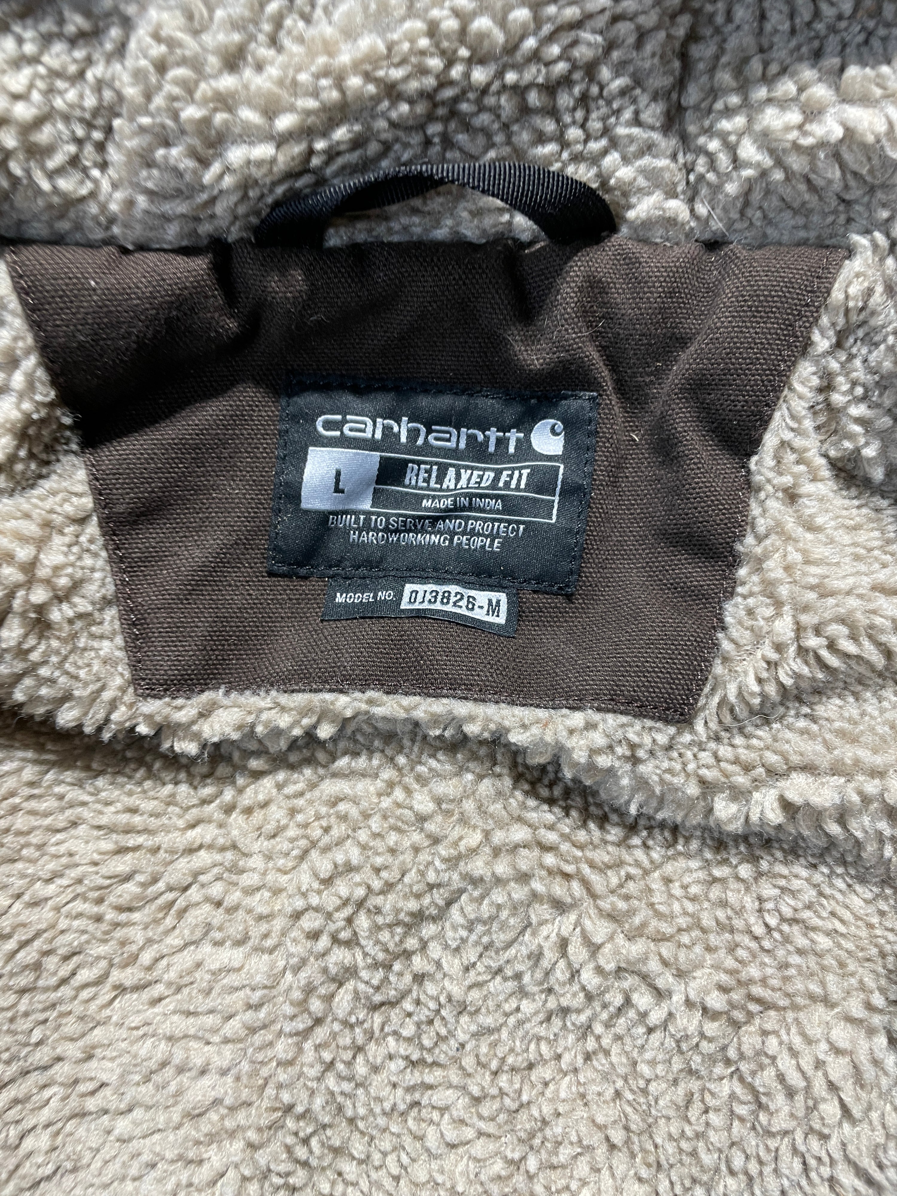 2000s Brown Sherpa Lined Carhartt Jacket with Hood (Large)